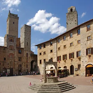 Leon Bianco 3*, San Gimignano Italien
