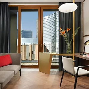 Verticale | Esperienze 4*, Milano Italien